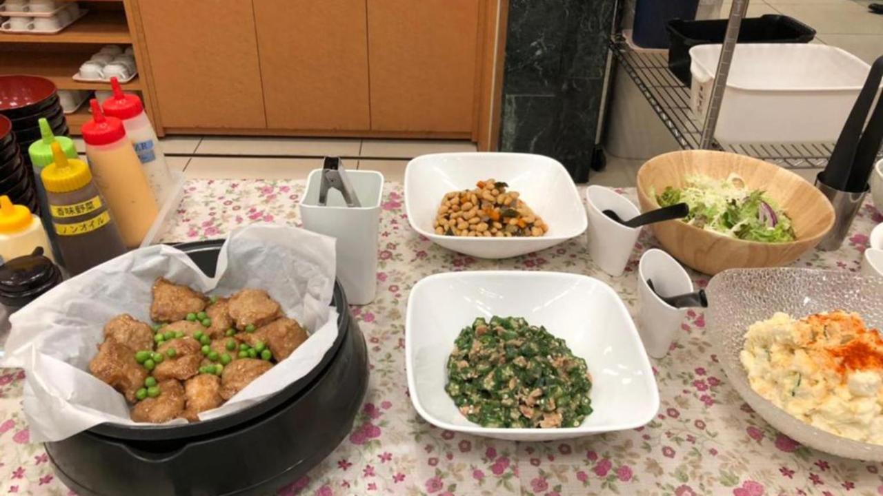 Toyoko Inn Osaka Hankyu Juso-Eki Nishi-Guchi No.1 Экстерьер фото