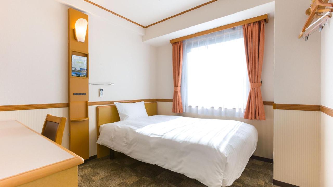 Toyoko Inn Osaka Hankyu Juso-Eki Nishi-Guchi No.1 Экстерьер фото
